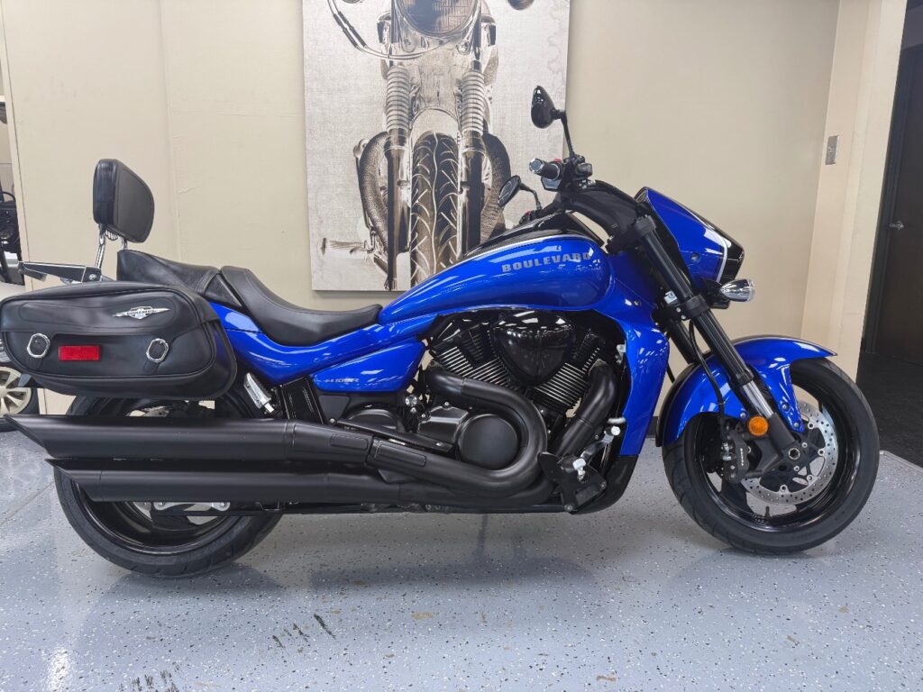 2016 Suzuki VZR1800