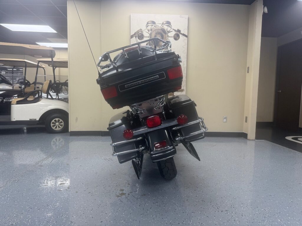 2008 Harley-Davidson FLHTCU