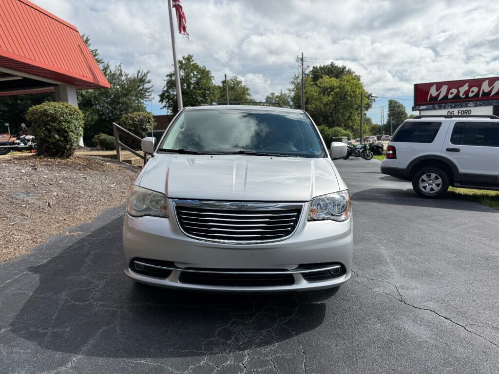 2012 Chrysler Town & Country