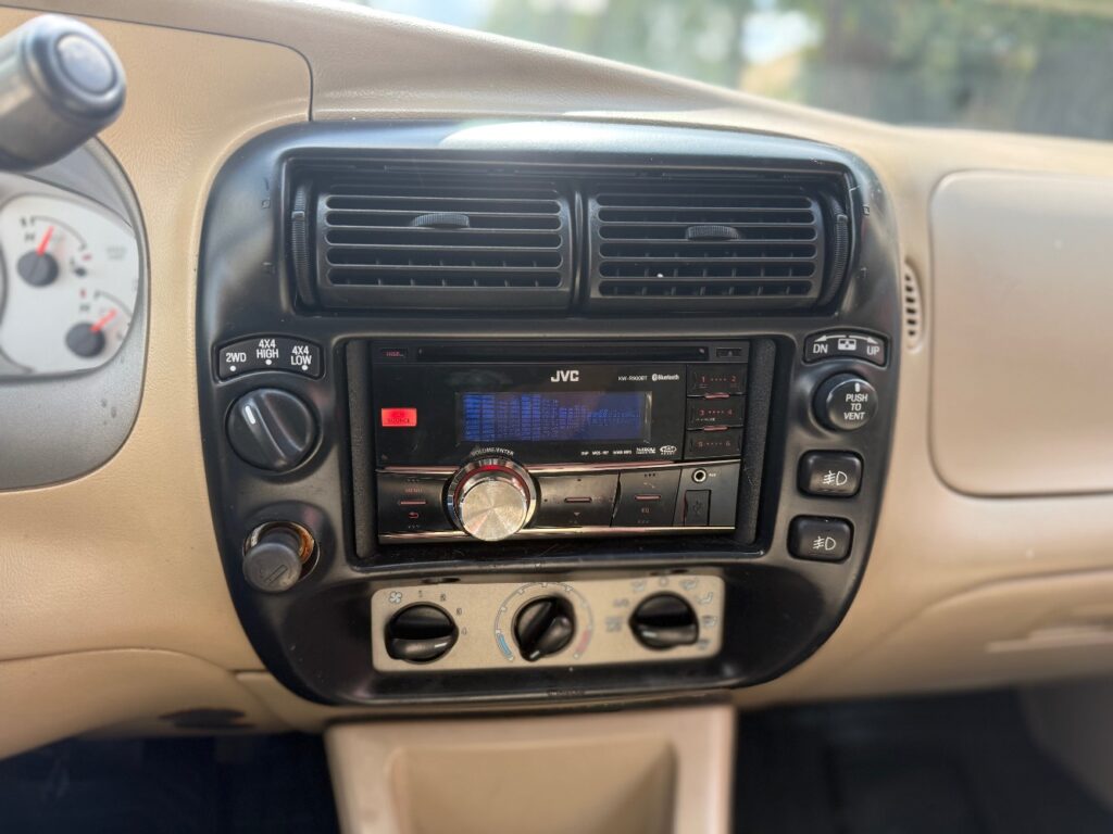 2003 Ford Explorer Sport Trac