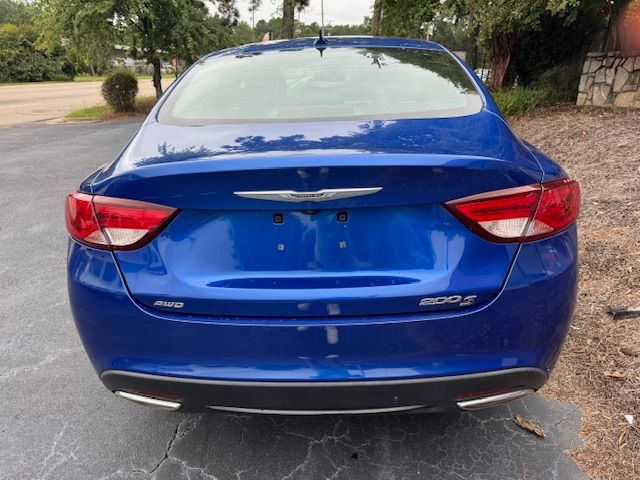 2015 Chrysler 200