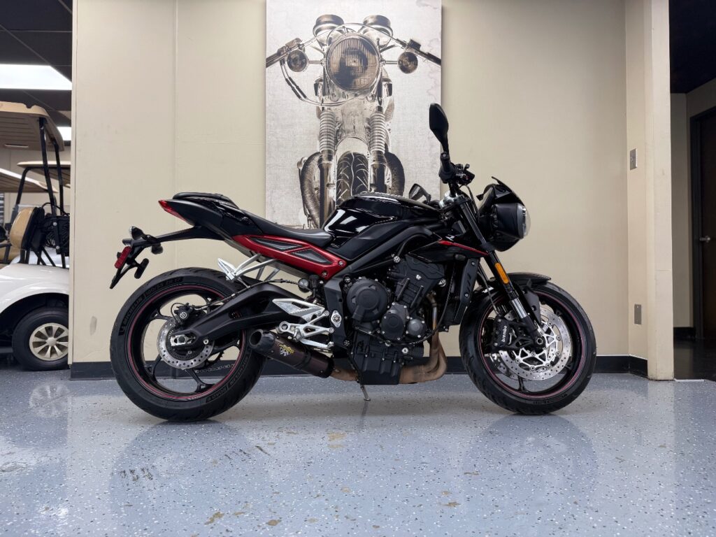 2018 Triumph Street Triple R