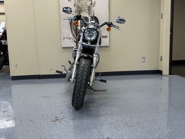 2013 Harley-Davidson Sportster 1200 Custom