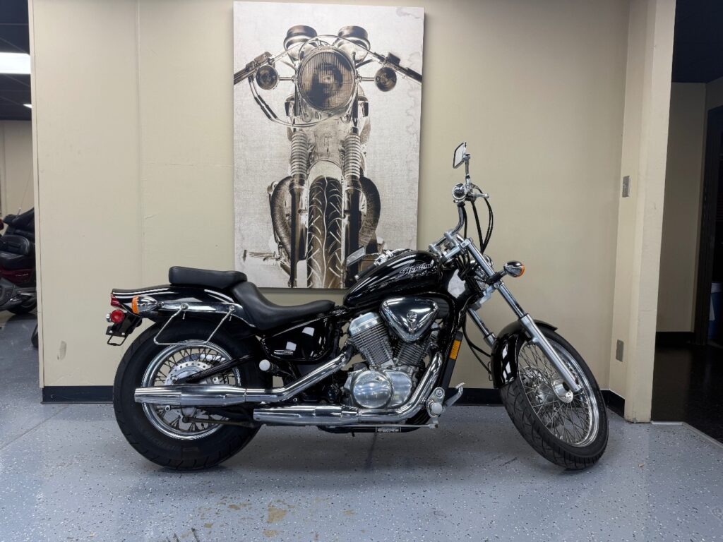2006 Honda Shadow VLX
