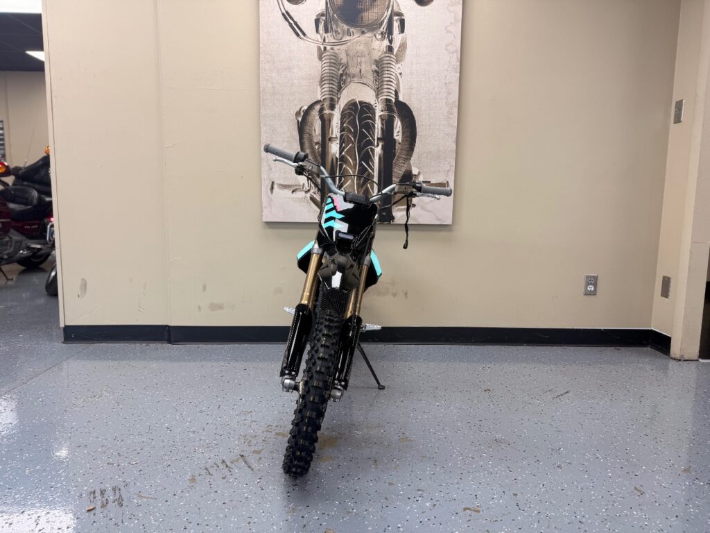 2025 Surron Hyper Bee