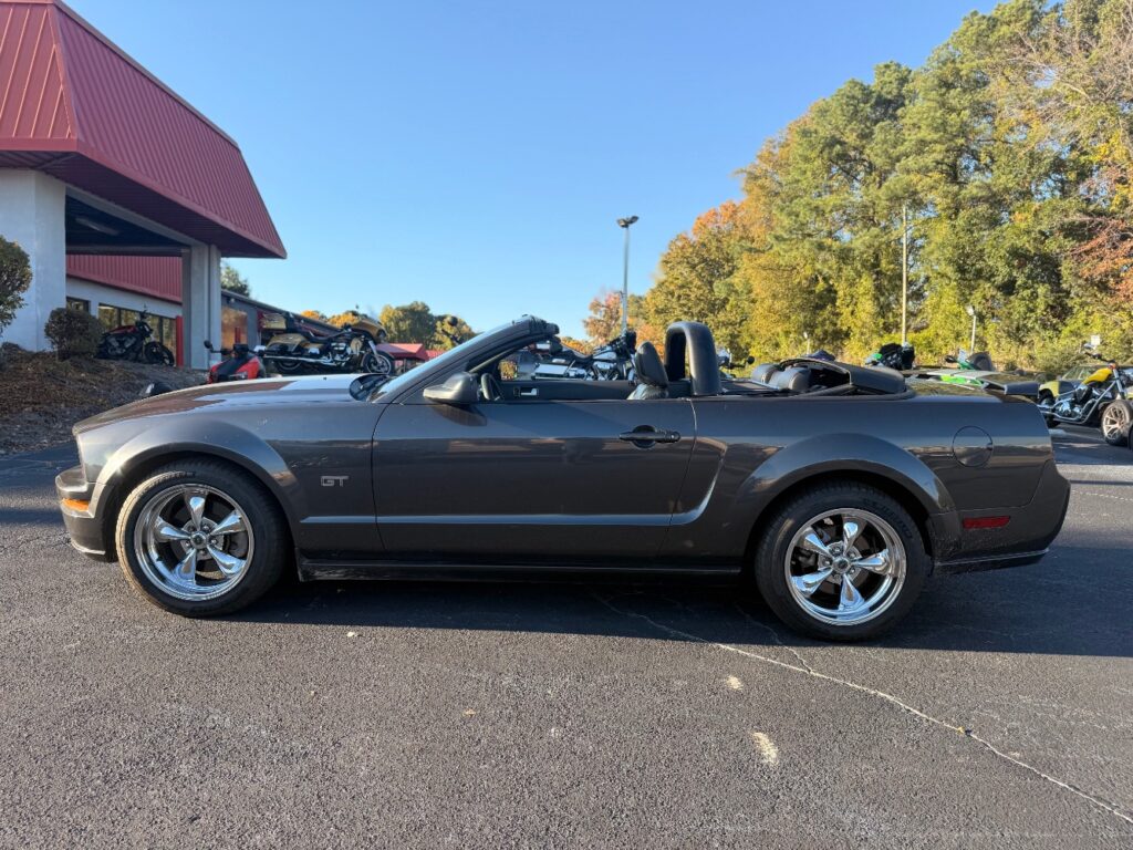 2007 Ford Mustang