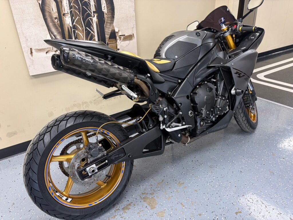 2014 Yamaha YZF-R1