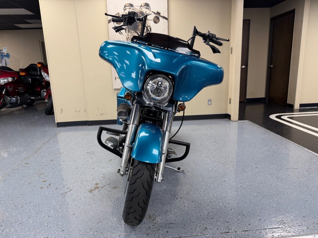 2005 Harley-Davidson FLHRS -