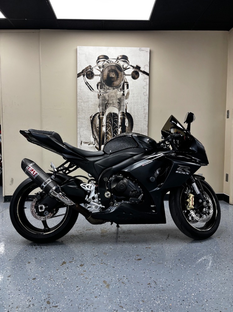 2013 Suzuki GSX-R1000