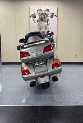 2002 Honda GL1800