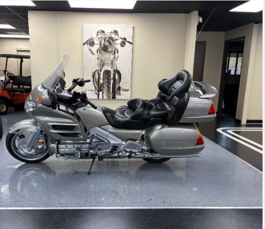 2002 Honda GL1800