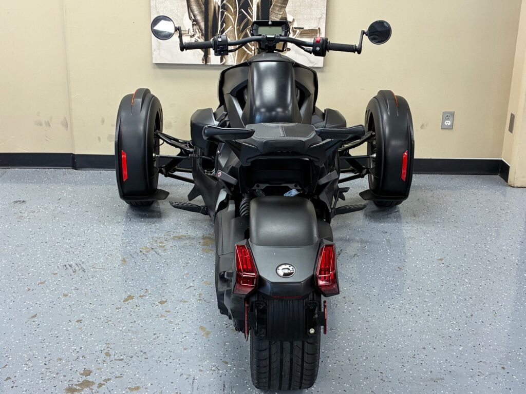 2020 Can-Am 900