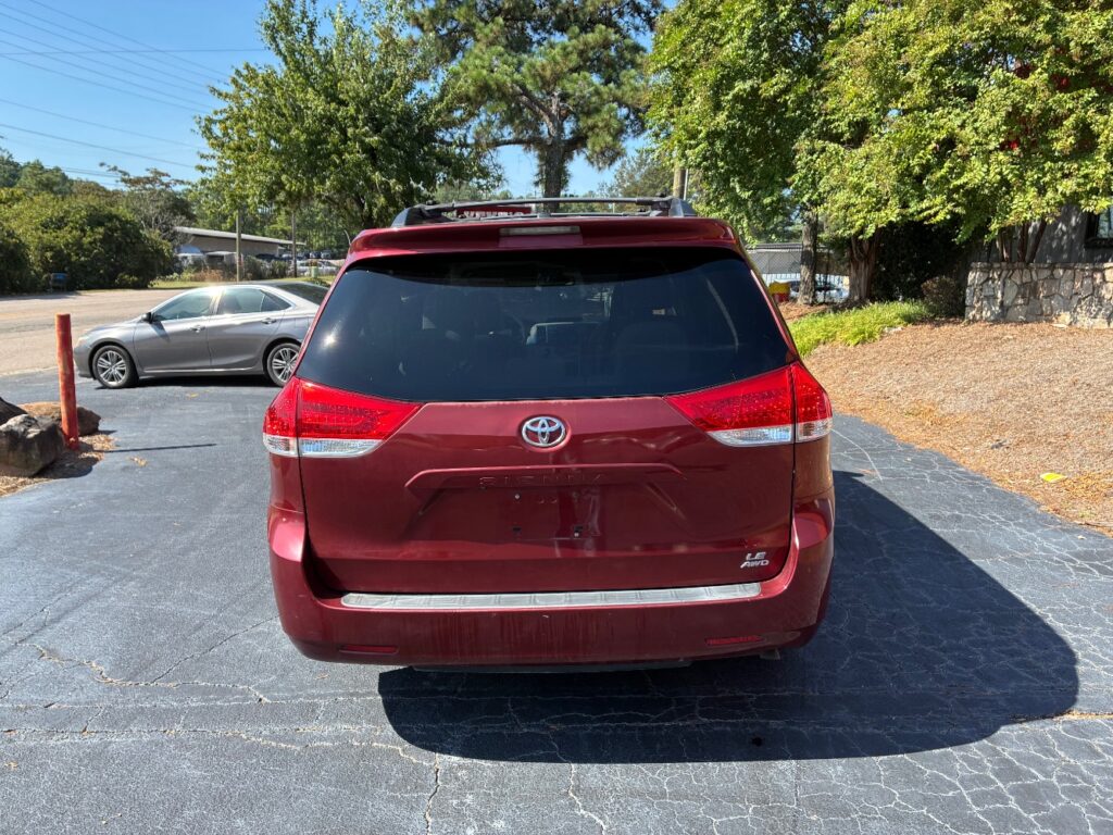2012 Toyota Sienna